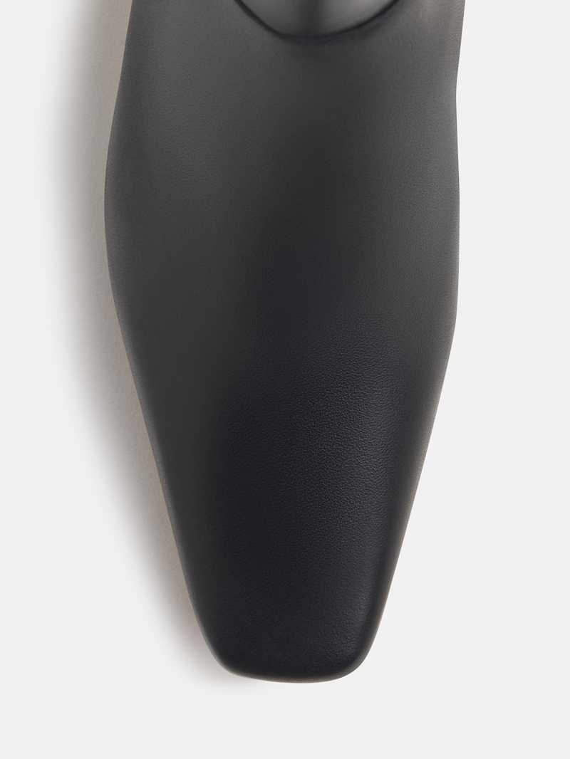 Remy Knee Boot