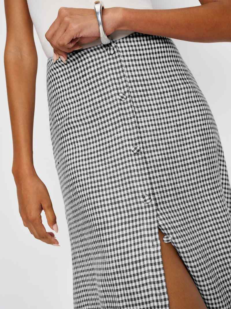 Andi Linen Maxi Skirt