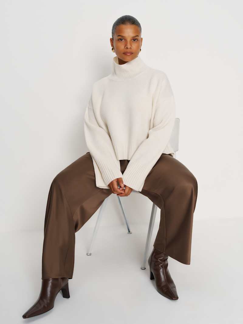 Gale Satin Mid Rise Bias Pant Es