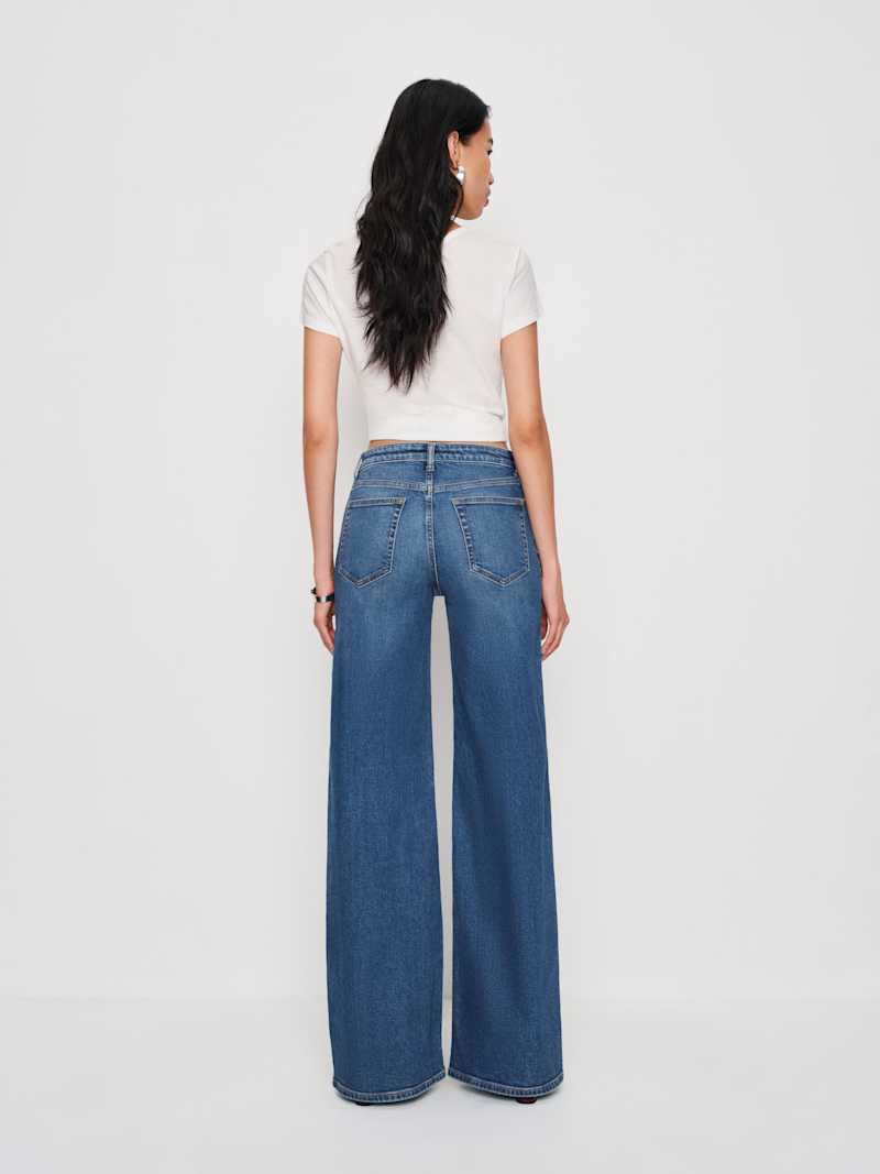 Greta Super Stretch Low Rise Wide Leg Short Jeans