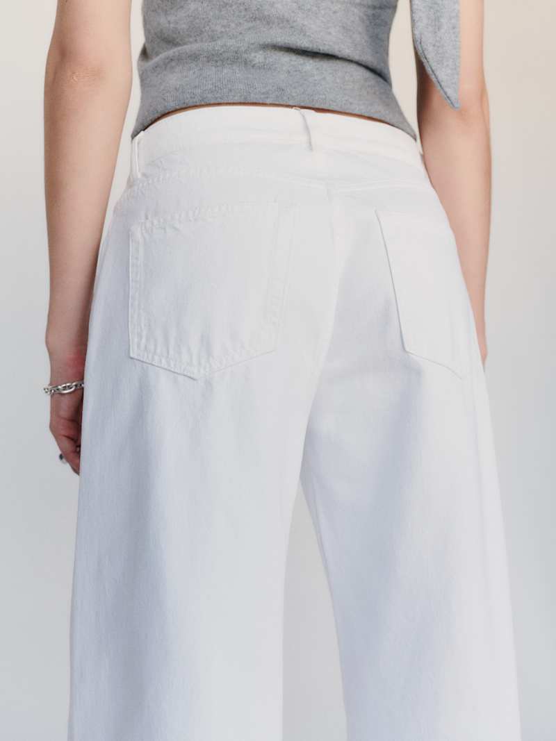 Cary Low Rise Slouchy Wide Leg Short Jeans