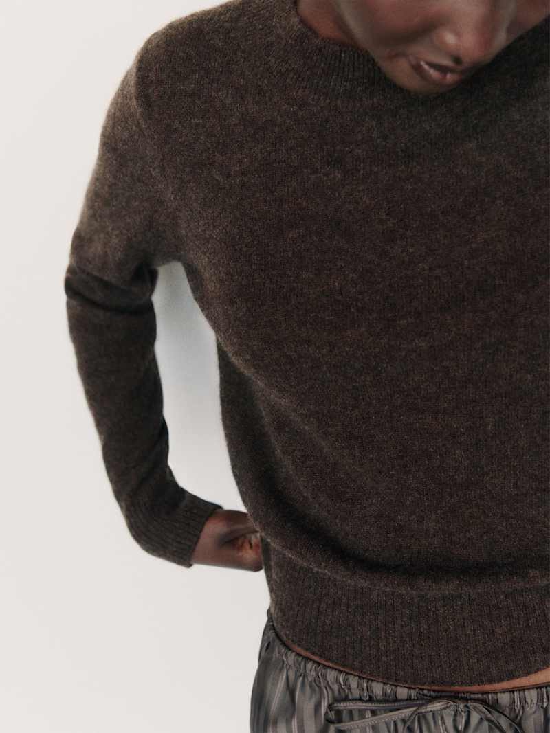 Nikki Cashmere Crew