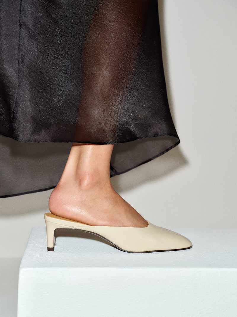 Inez Heeled Mule