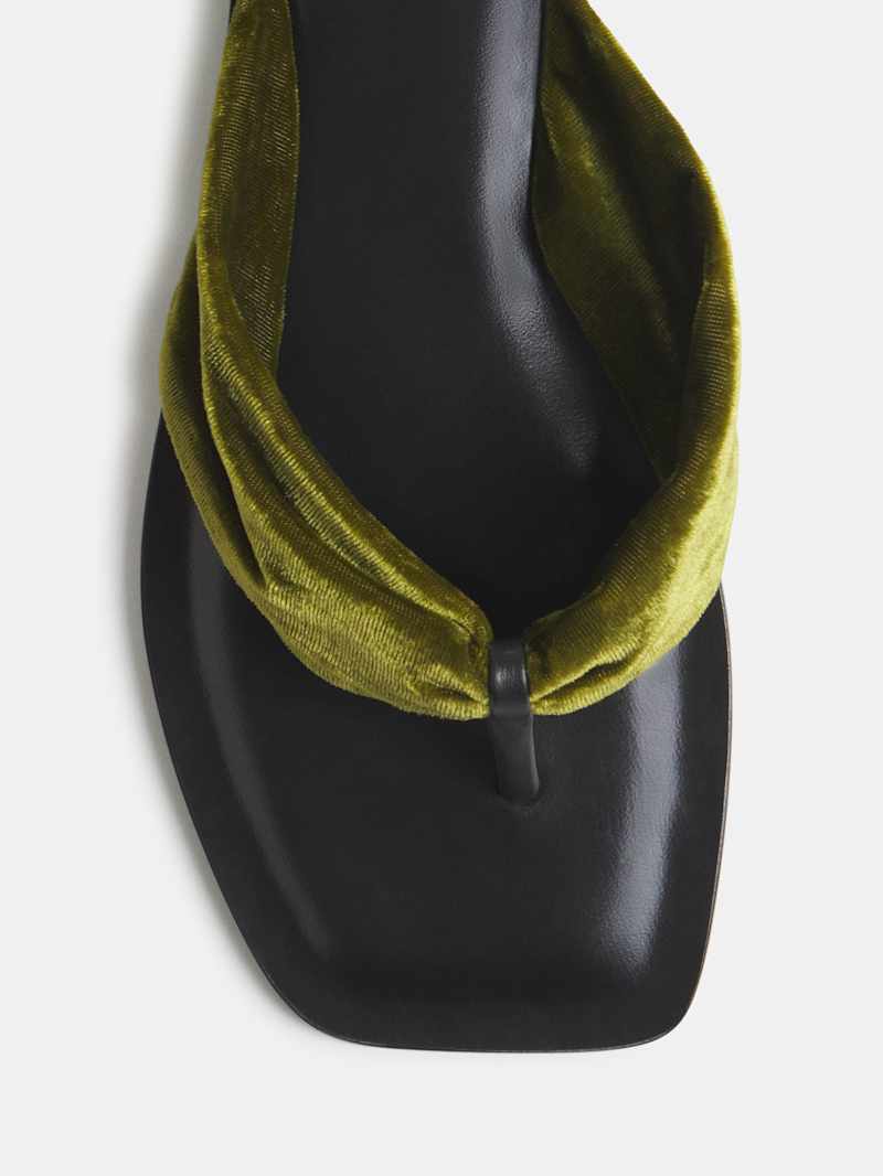 Larsen Thong Sandal