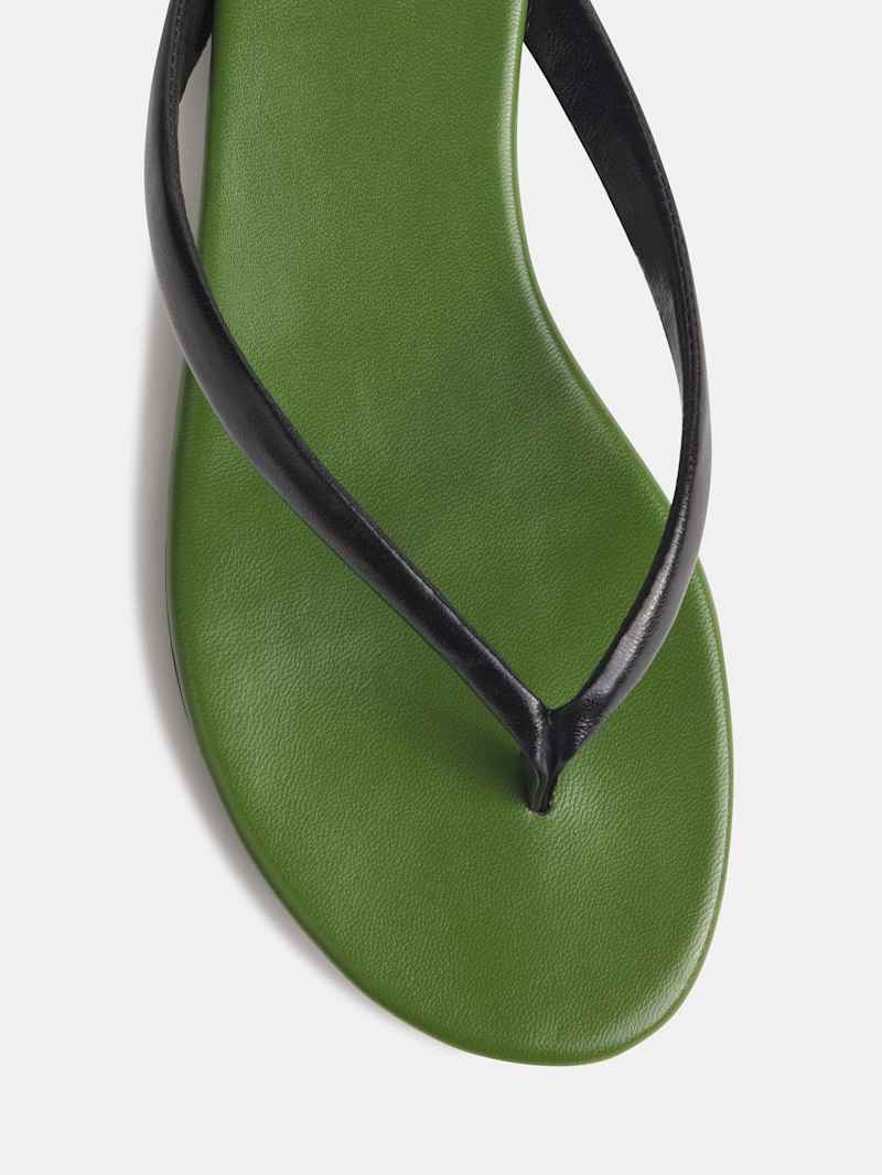 Amelia Flat Thong