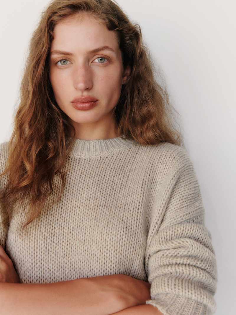 Cleo Cashmere Cropped Crew