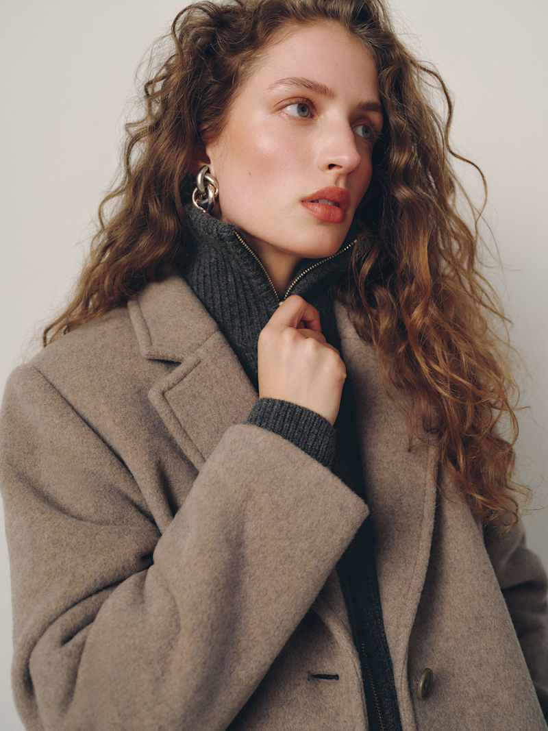 Alisa Coat
