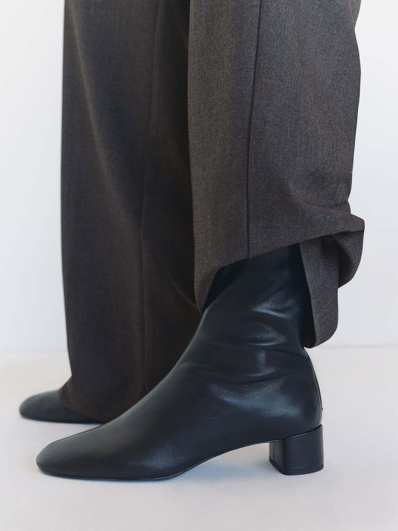 Aveline Block Heeled Ankle Boot