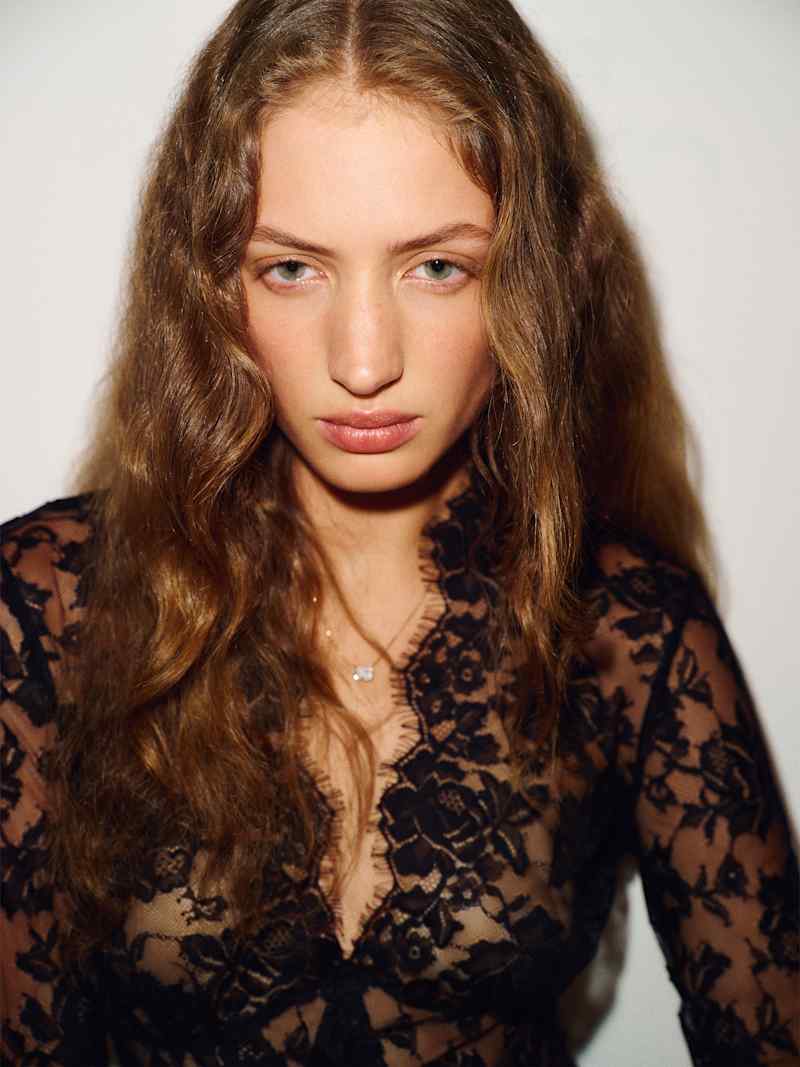Acacia Top