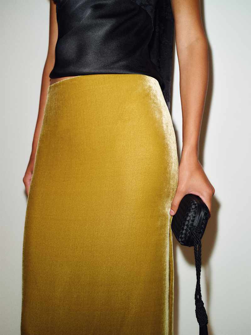 Helen Velvet Skirt